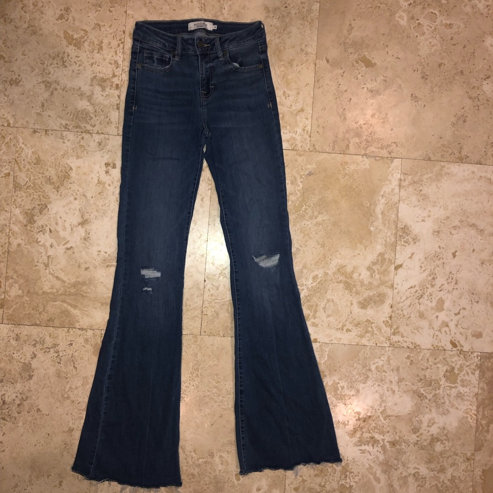 Hidden Jeans stretch Flare high waist w raw hem size 25 used
